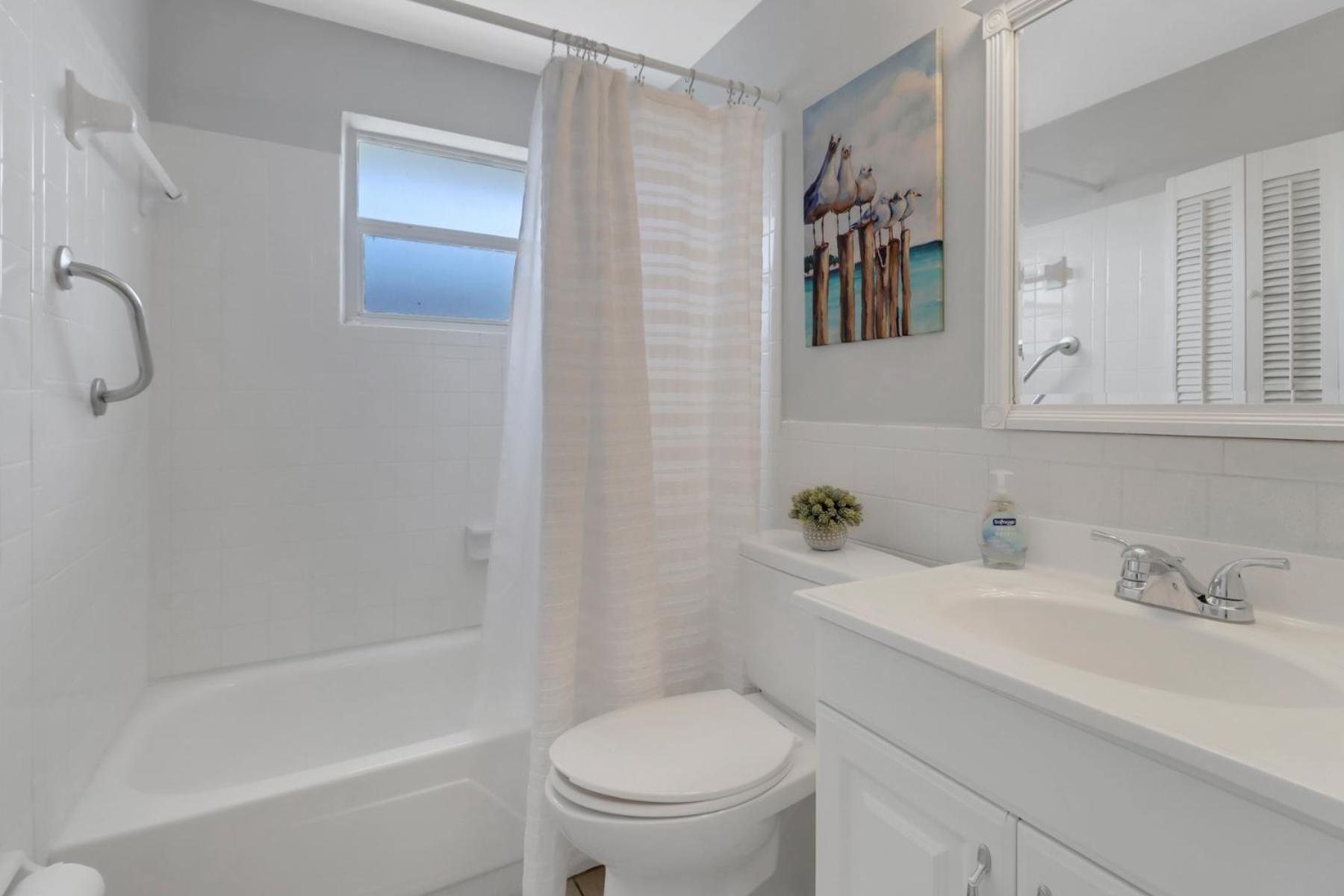 Little Beach House W/ Pool&Spa - 5 Minutes To Vanderbilt Beach Naples Exterior photo
